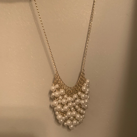 Gold & Pearl Cascading J Crew Necklace - Picture 2 of 5